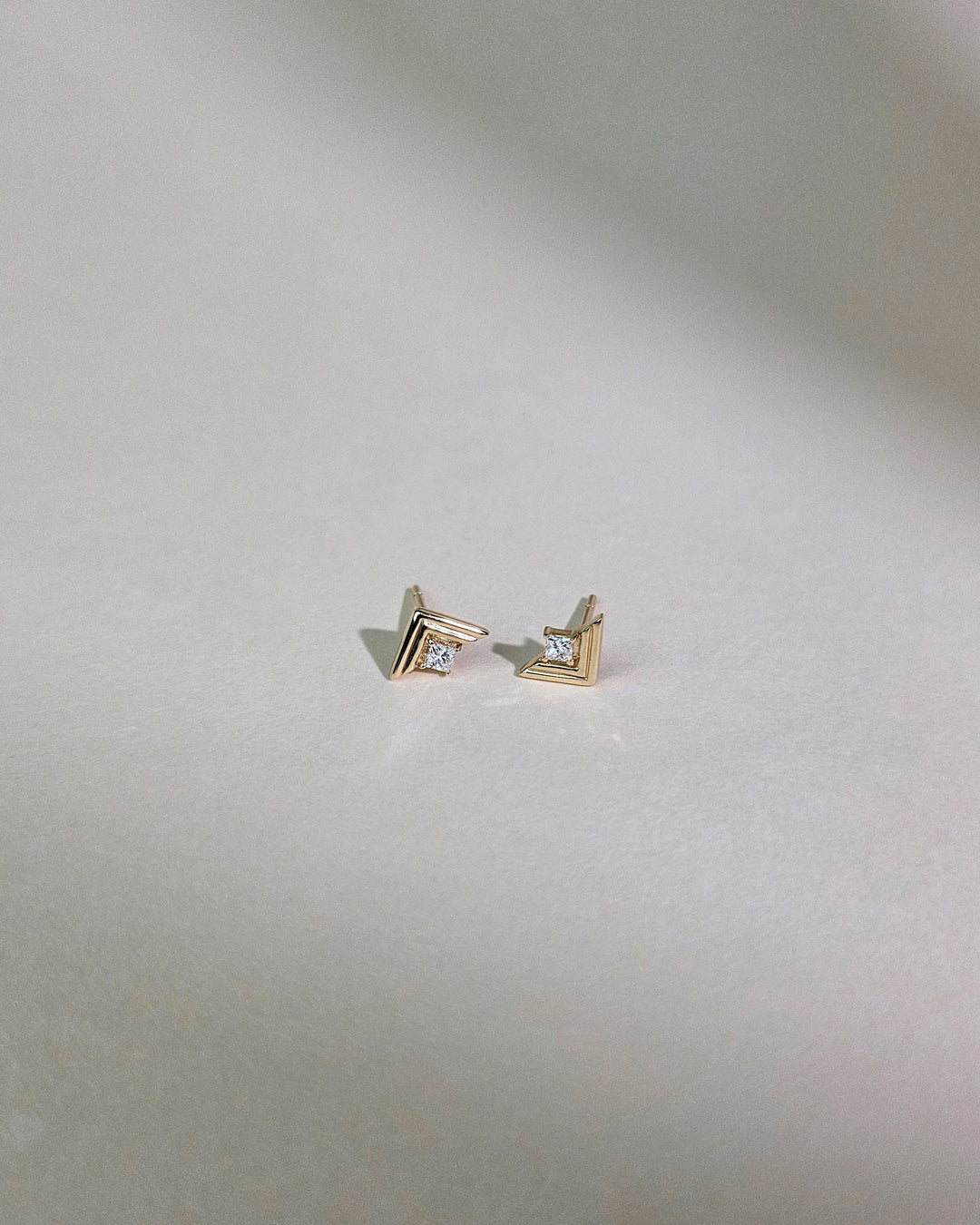 Mini Frame Studs Diamond