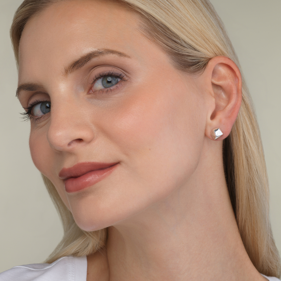 Forma Facet Studs Silver