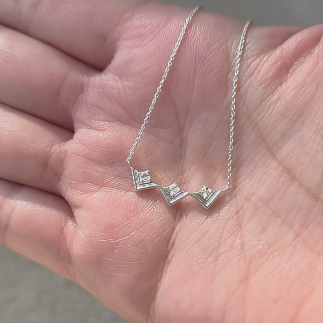 Revival Frame Necklace Silver